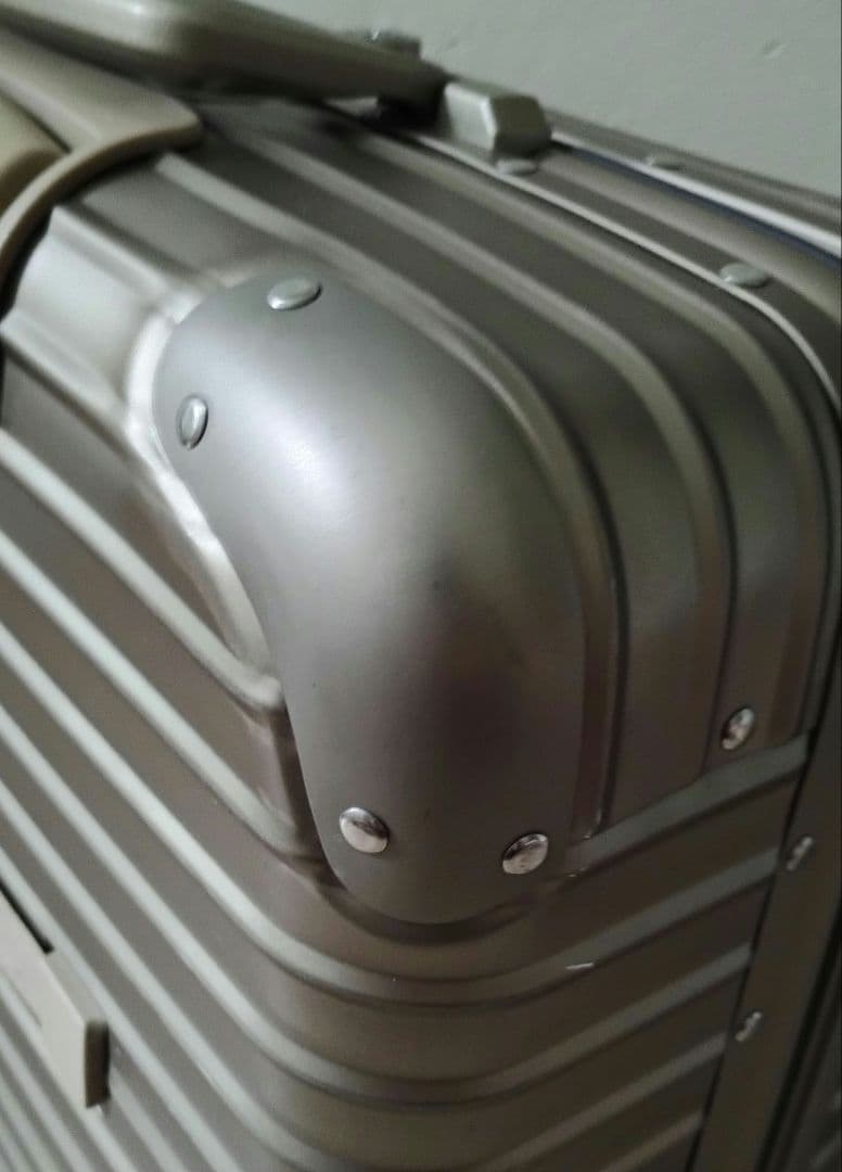 ◎希少◎美品★RIMOWAリモワ★トパーズチタニウムビジネストロリー★2輪TSA