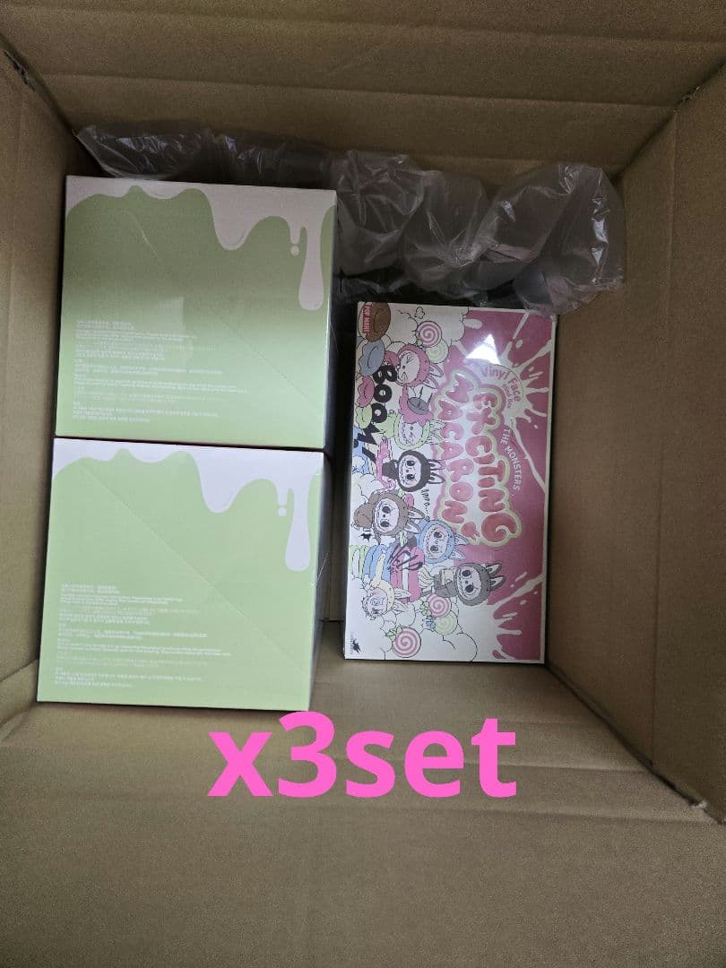 THE MONSTERS Exciting Macaron アソートボックス