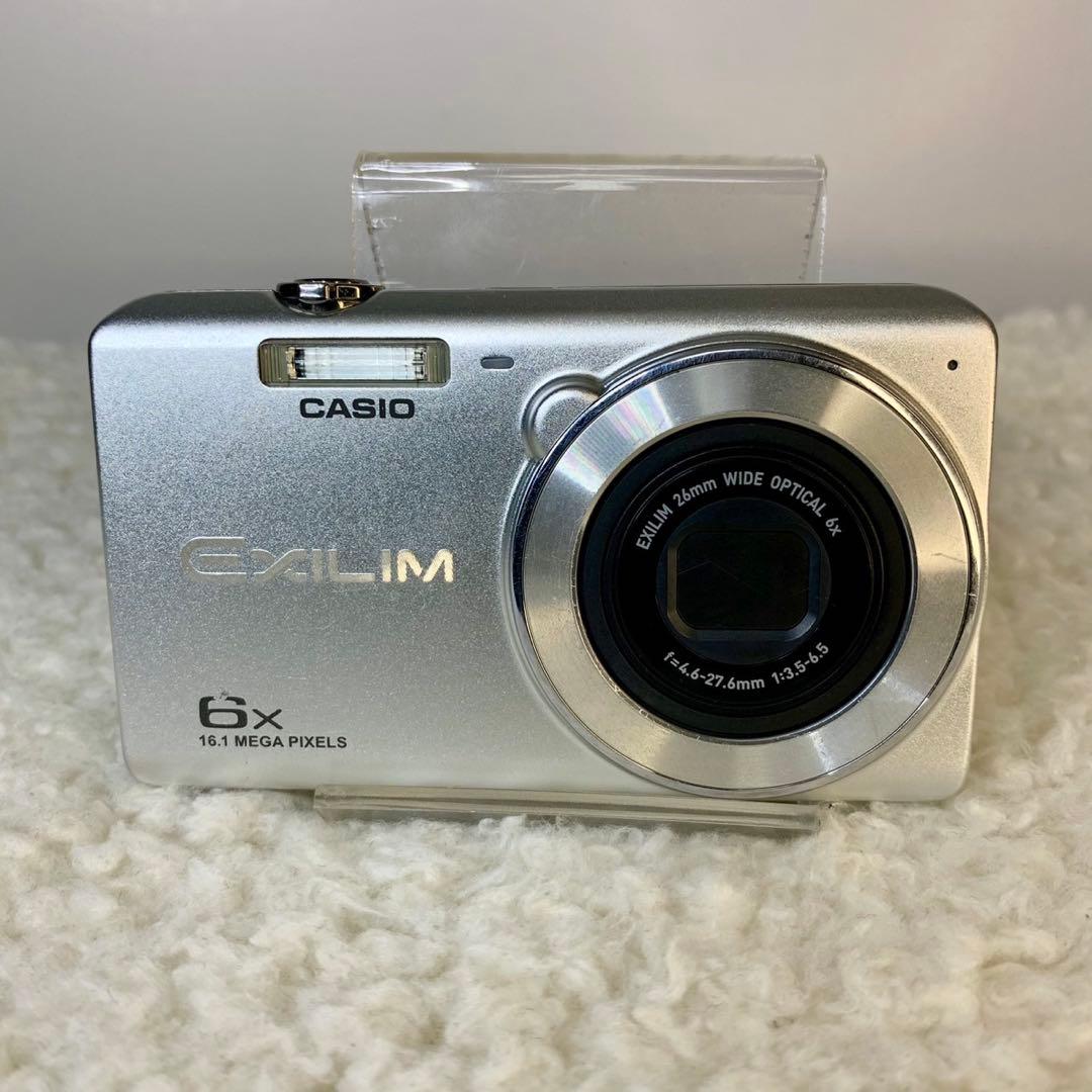 CASIO EXILIM 16.1MP コンパクトデジタルカメラSDカード４G付