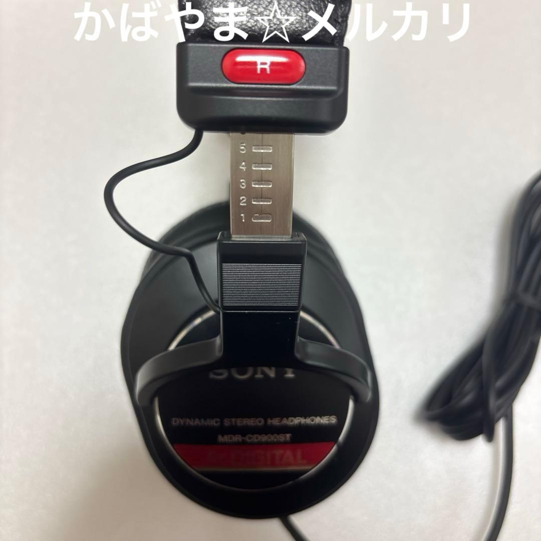 MDR-CD900ST ヘッドフォン　スタジオモニター