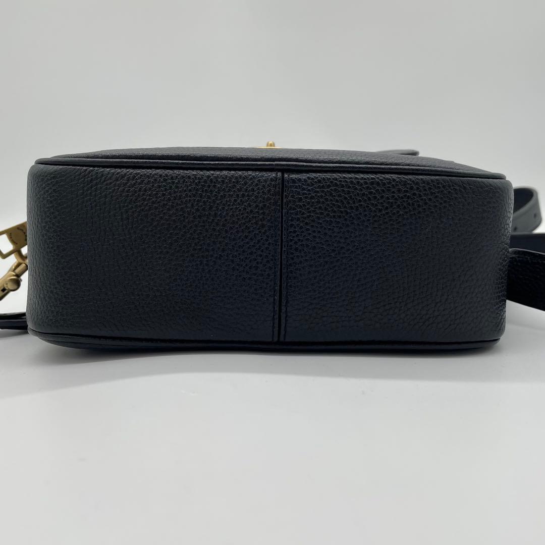 【極美品】コーチ　ウィロウ　カメラバッグ　ターンロック　レザー　ブラック