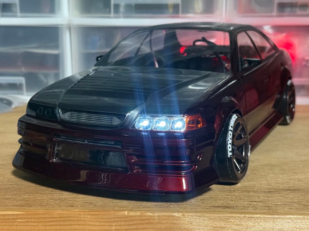 1/10 100 マークII 電飾9発付 ボディのみ 値下げ交渉コメントへ