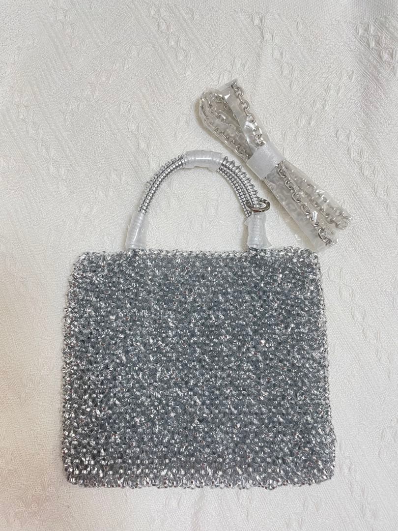 即日発送アンテプリマ風 ビーズ ワイヤーバッグ　ショルダーバッグ　新品　シルバー