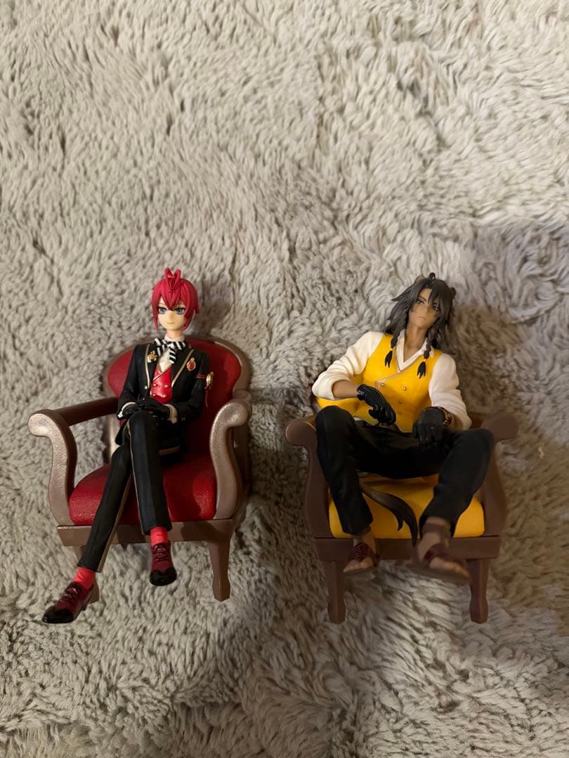 ツイステ　フィギュアセット