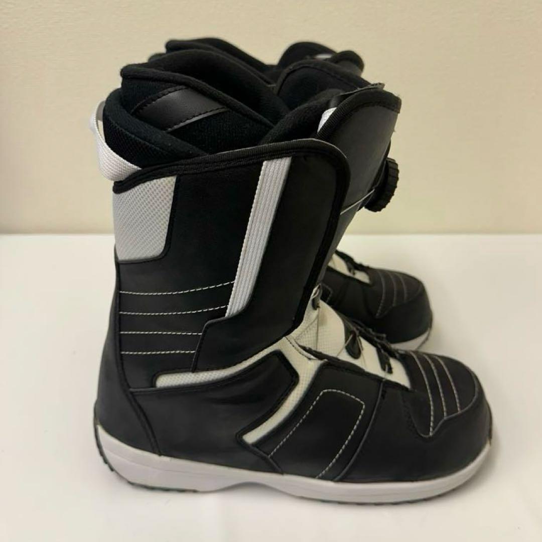 IGNIO BOA スノーボードブーツ ブラック/ホワイト 26.0cm