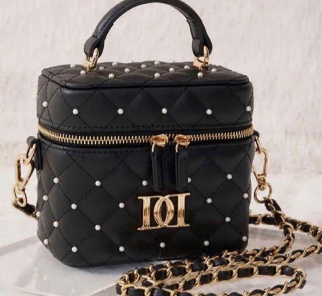 Darich ダーリッチ キルティングパールスクエアミニバッグ ブラック