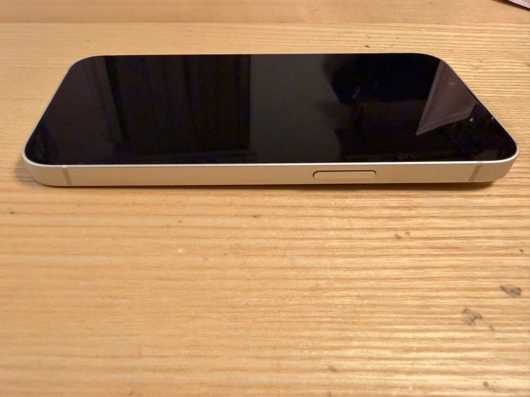 iPhone 13 ホワイト　256GB