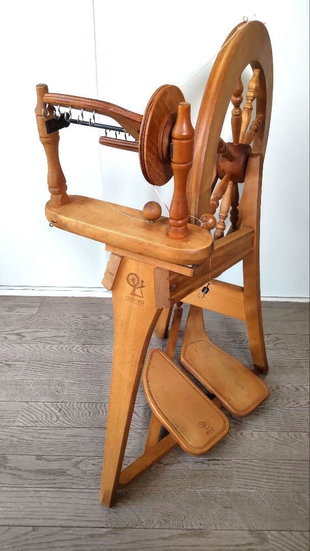 アシュフォード紡毛機　トラディショナル　シングルドライブ　ダブルペダル