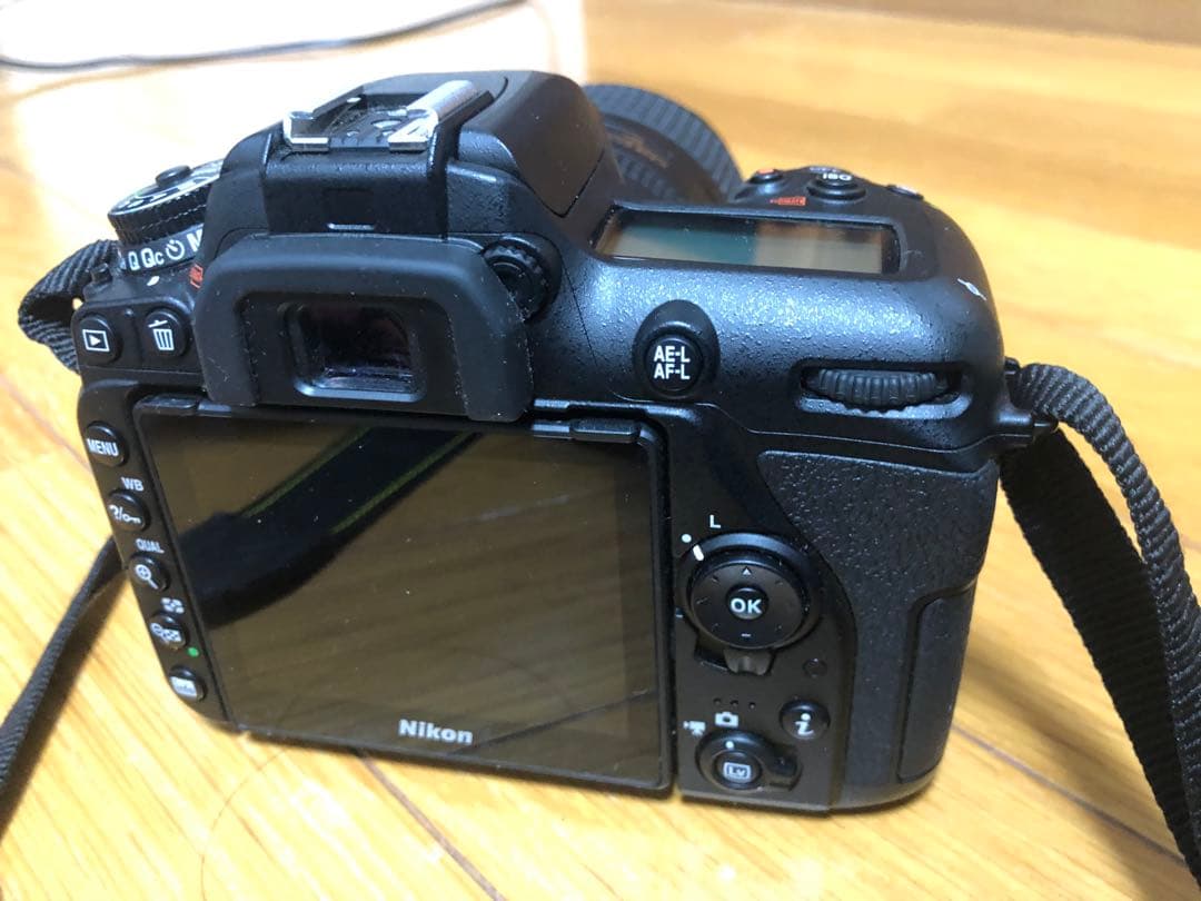 Nikon d7500 レンズ2本付き