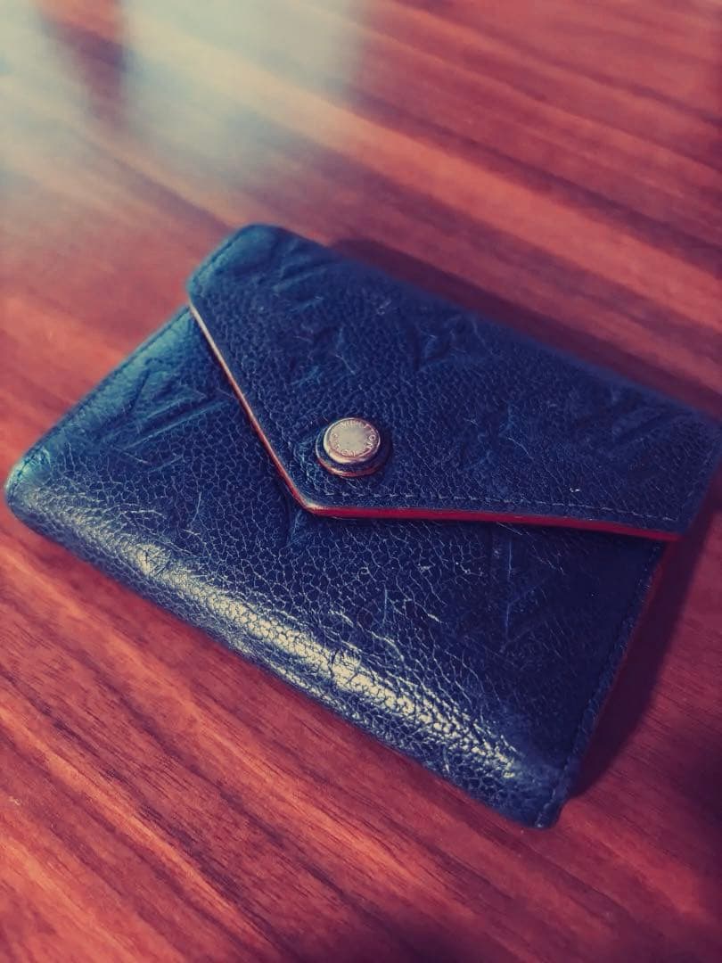 LOUIS VUITTON ポルトフォイユ ゾエ 三つ折り財布