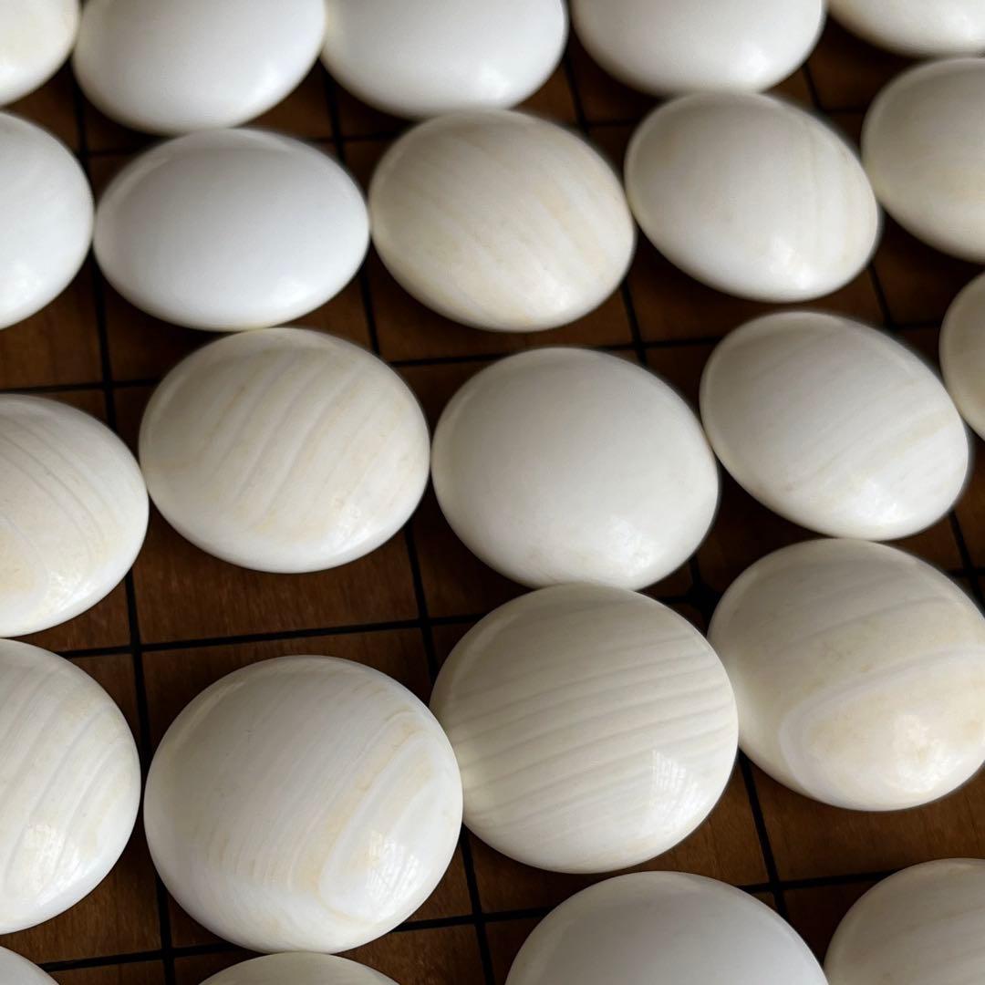 高級囲碁盤 碁石セット 脚付き ヘソ有り　蛤碁石