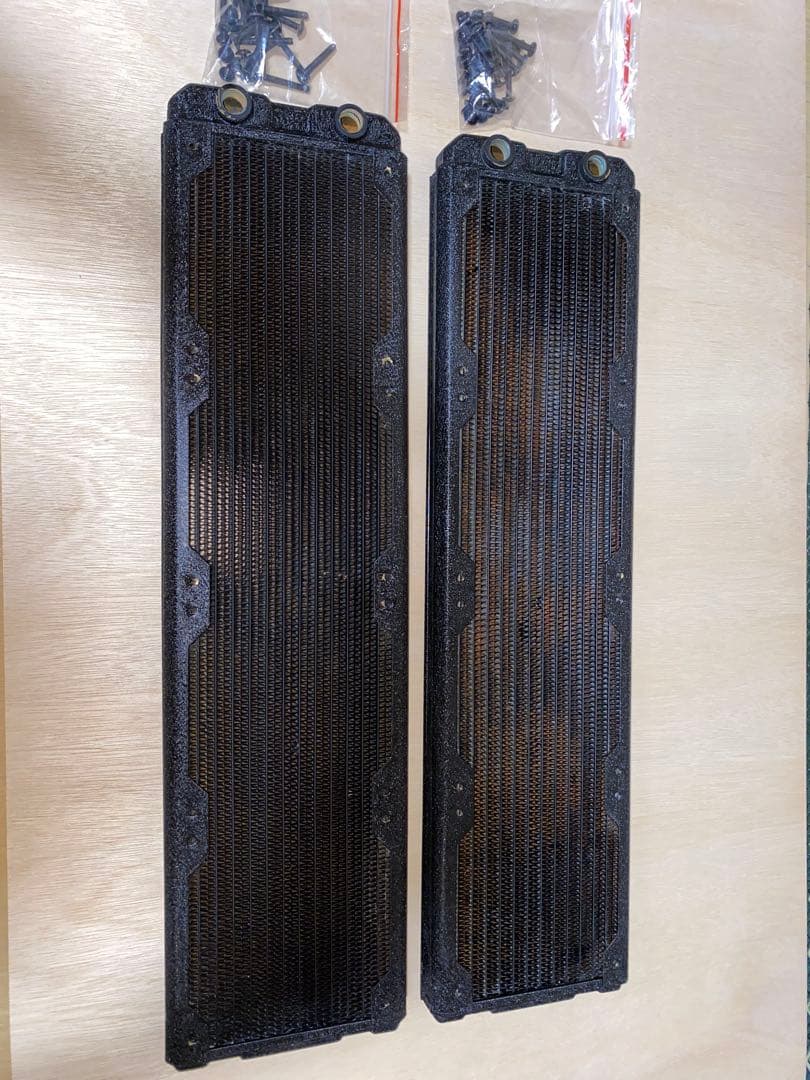 水冷PC用Black Ice Nemesis 480mmラジエーター　カーボン調