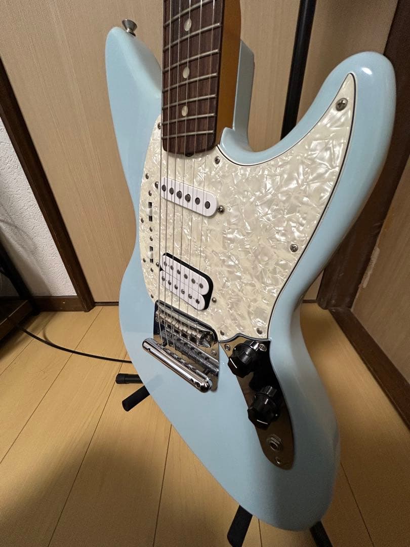 Fender  Cobain Jag-Stang ジャグスタング