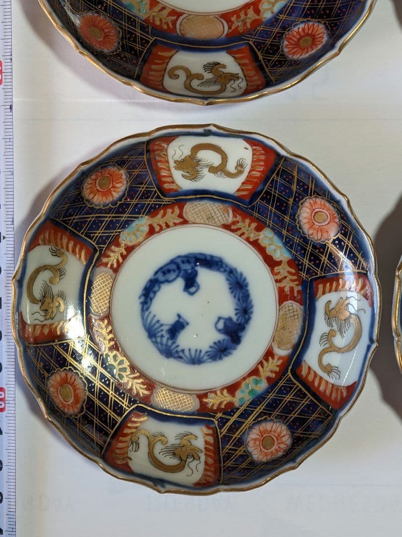 ♦江戸時代古伊万里 大明成化年製 染付金襴手 吉祥文 輪花豆皿 四枚組み 骨董品