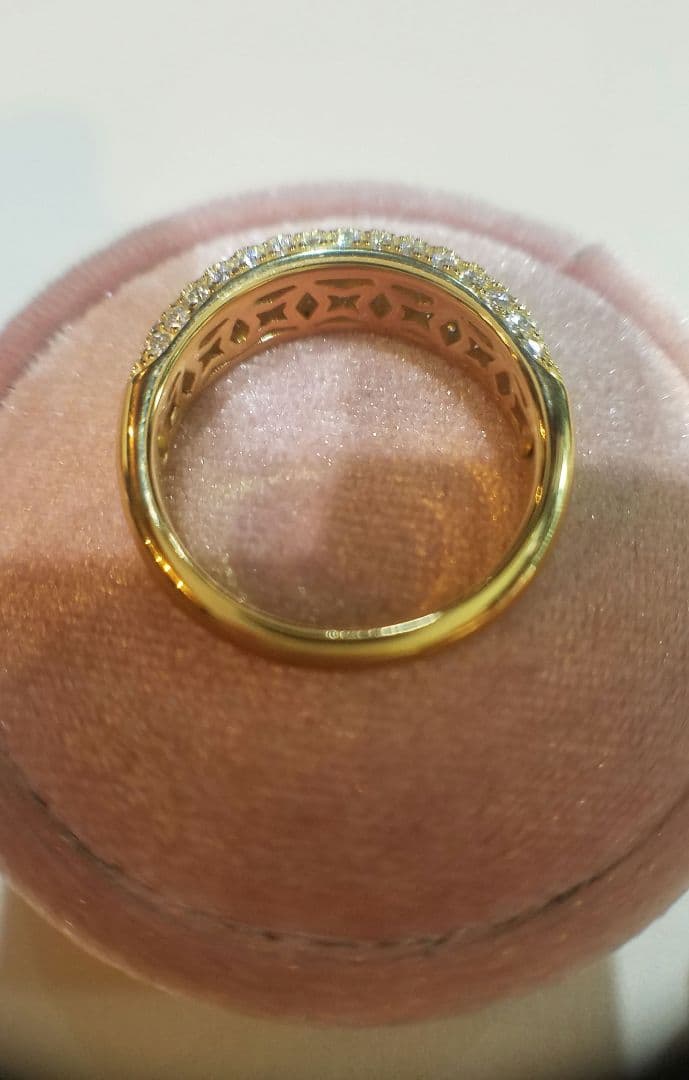 Mayu！最高級モアサナイト　6ミリ　パヴェハーフエタニティリング　YG