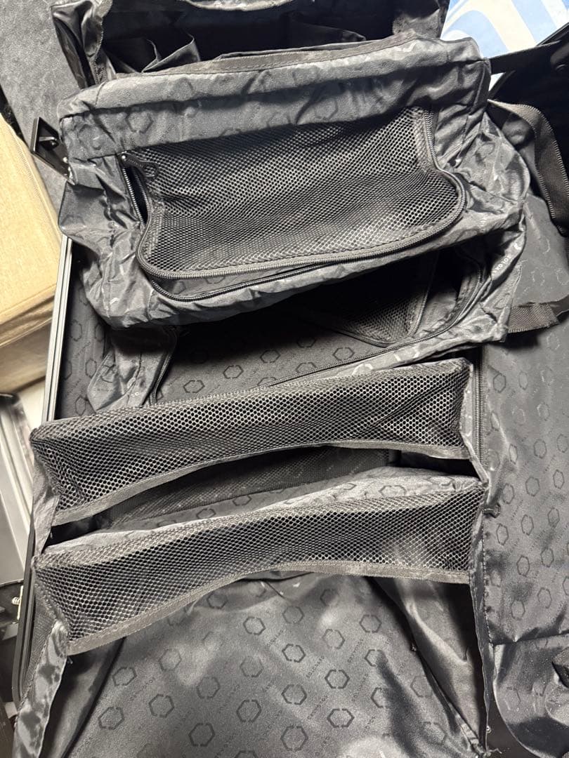 SOLGAARD Trunk Closet -M　中型 60L　時短スーツケース