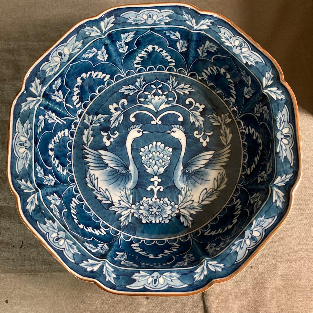 【源右衛門】古伊万里の伝統　日本の名窯　舘林源右衛門作　染濃双鳥文　花形大深鉢