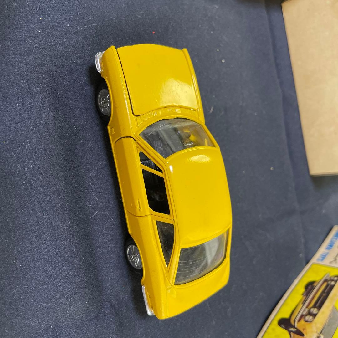 ミニカー　いすゞ117クーペ　YONEZAWA TOYS 日本製