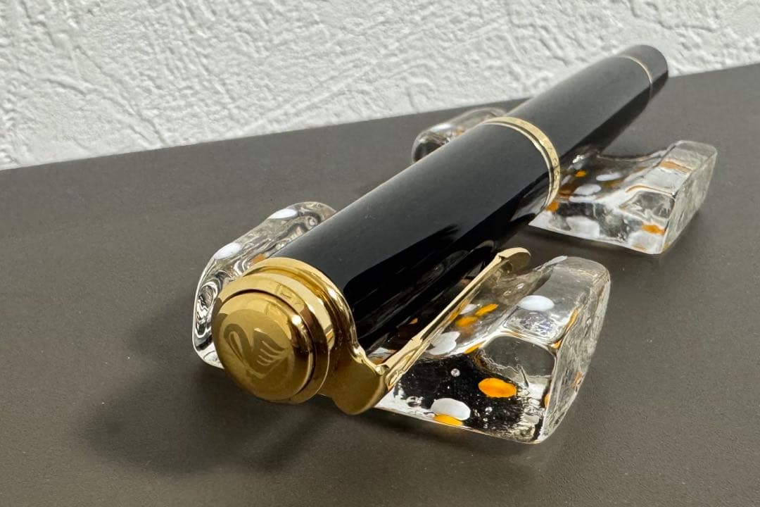 ペリカン万年筆 スベレーン M400 ブラック×ゴールド14金F字