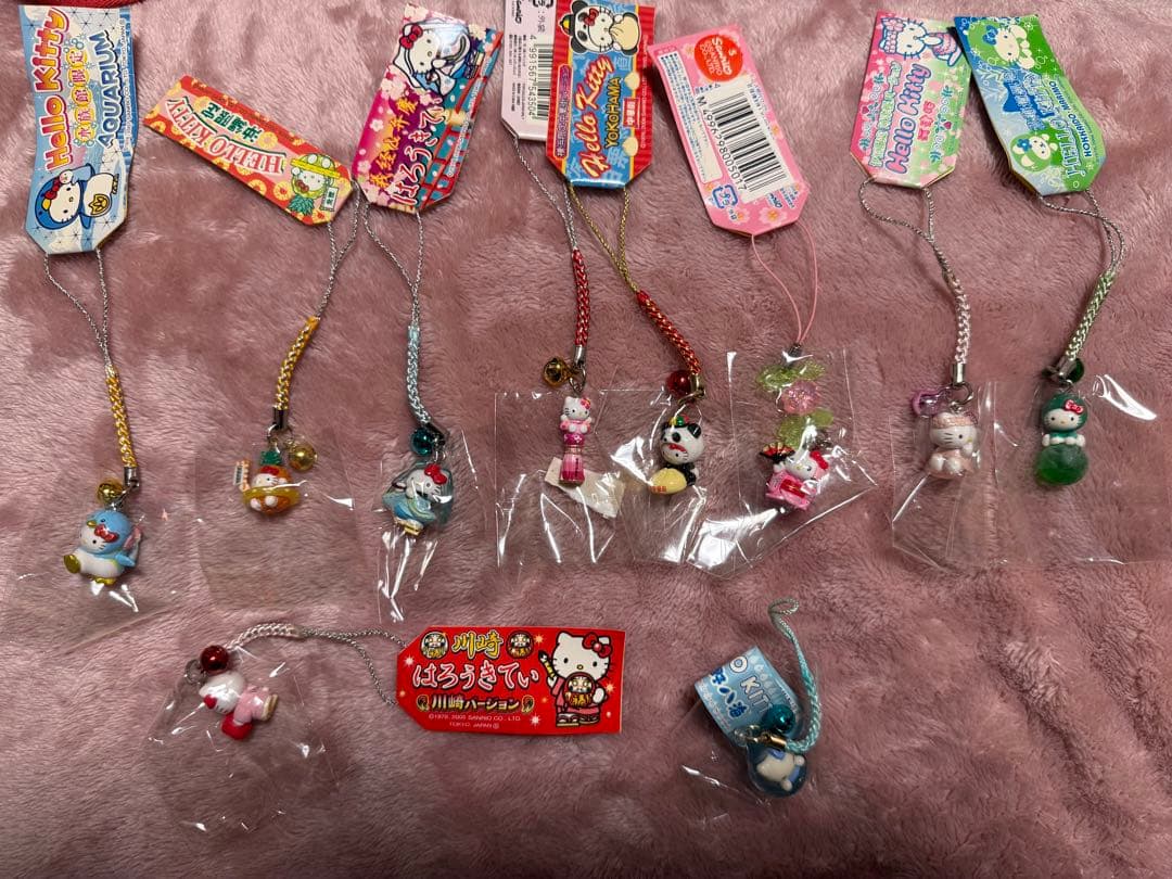 キティーちゃん ご当地根付け まとめ売り