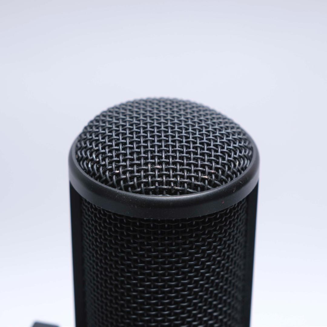 AKG P120 コンデンサーマイク