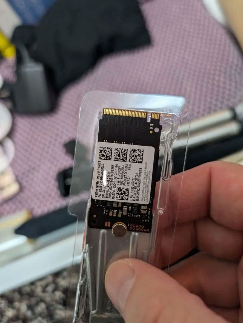 メモリー Samsung 256GB MZ-ALQ2560