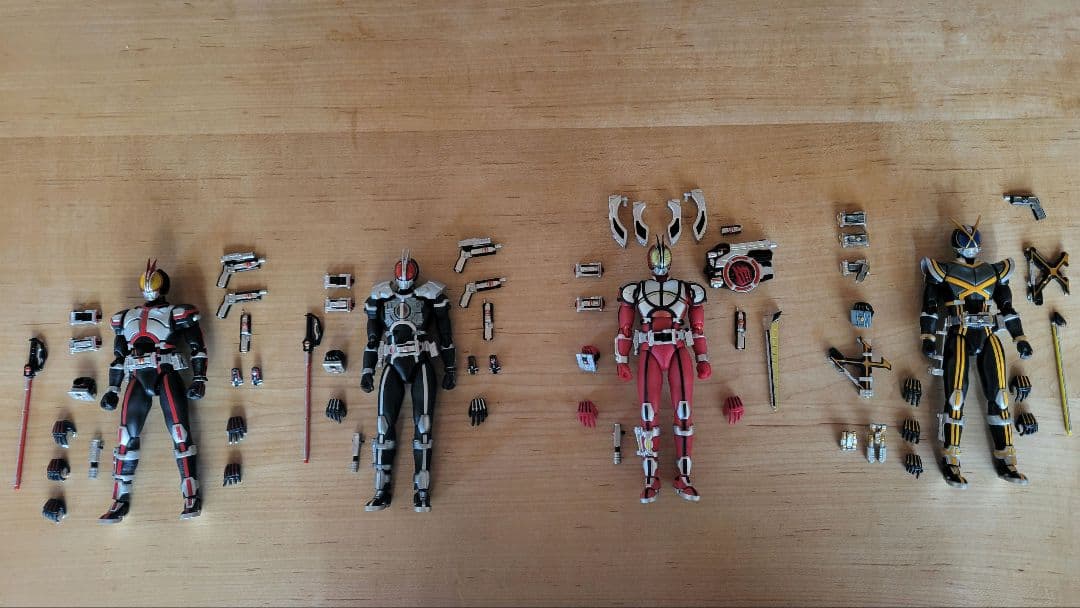 フィギュアーツ　仮面ライダーファイズ