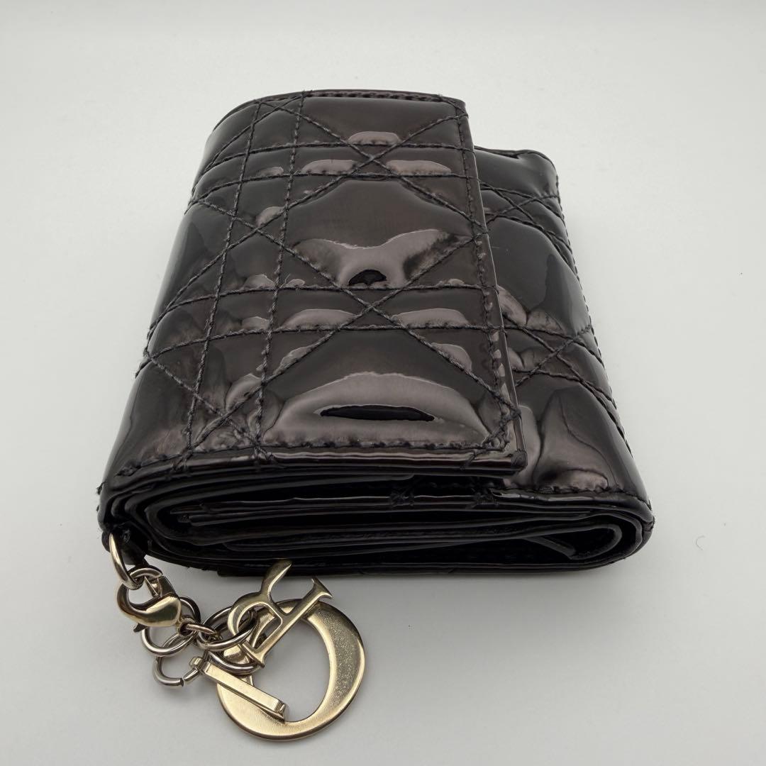 人気 Dior ディオール　エナメル レディディオールロータ 三つ折り 財布