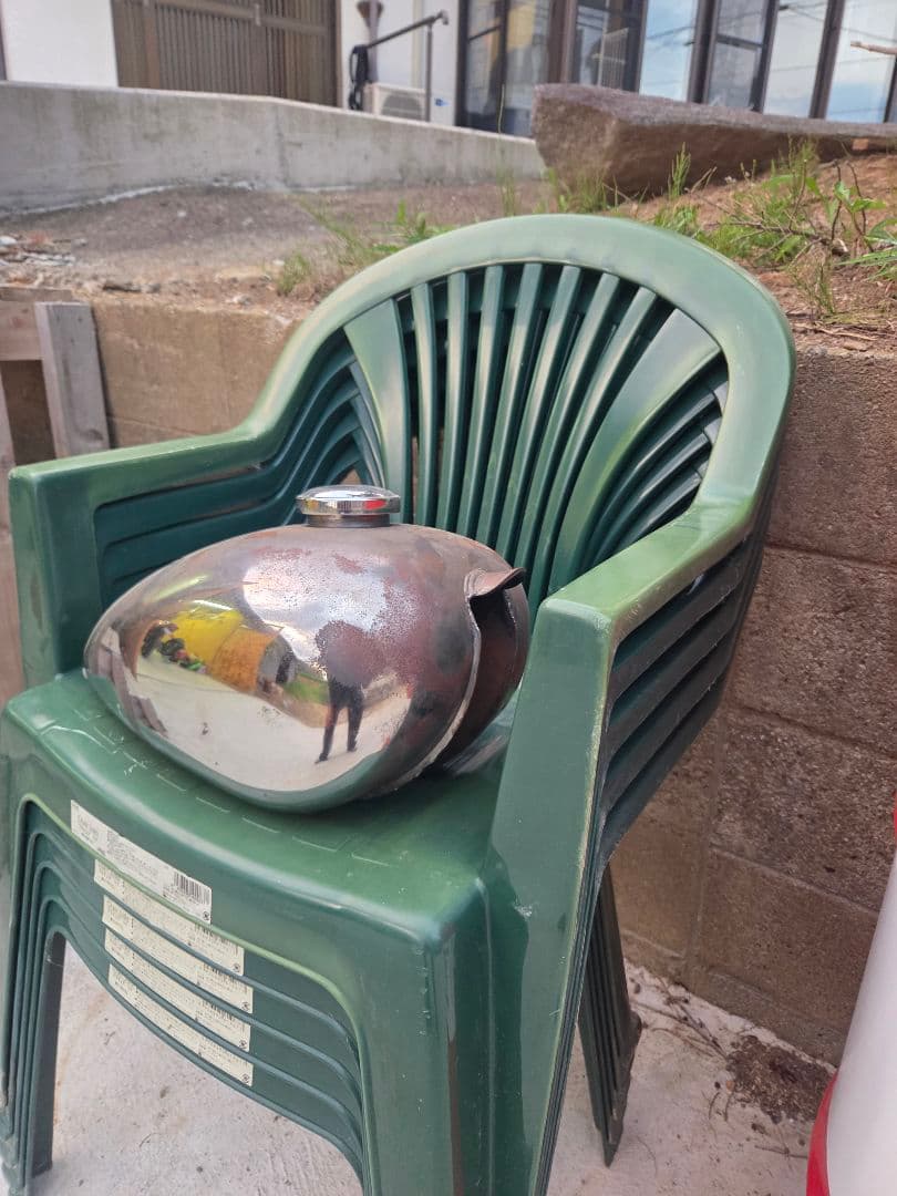 ピーナッツタンク