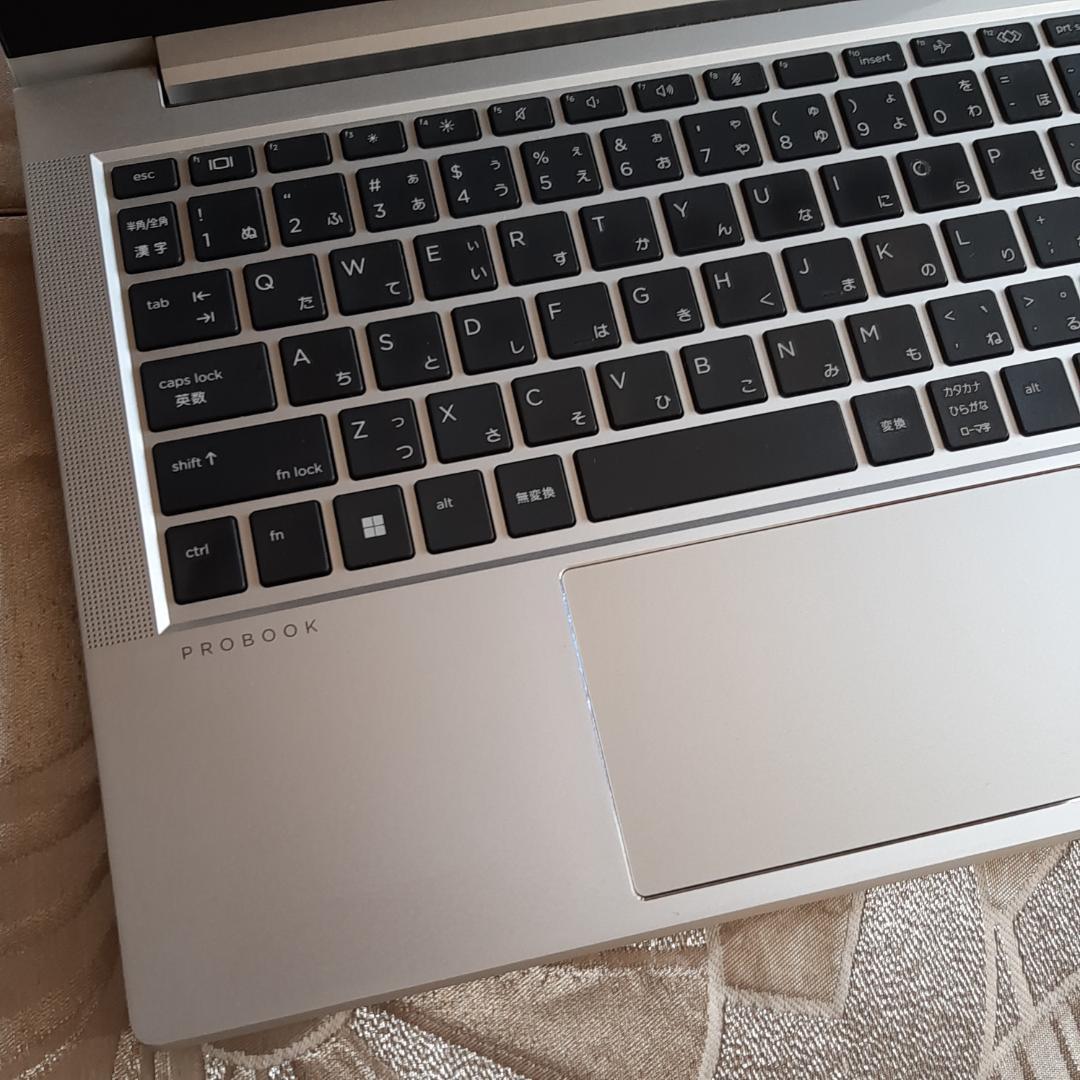 ヴェリアントレサ様 HP430 G8 11世代 i5 16G 256G FHD