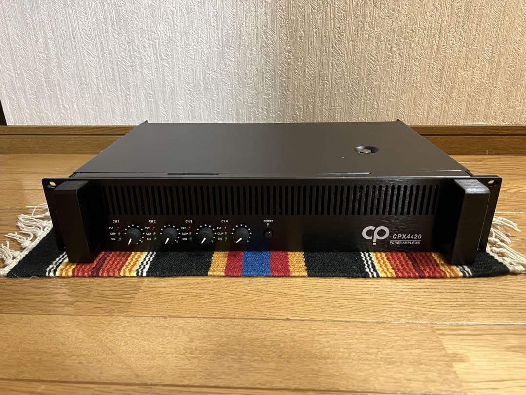 【新品未使用】CLASSIC PRO CPX4420 4chパワーアンプ