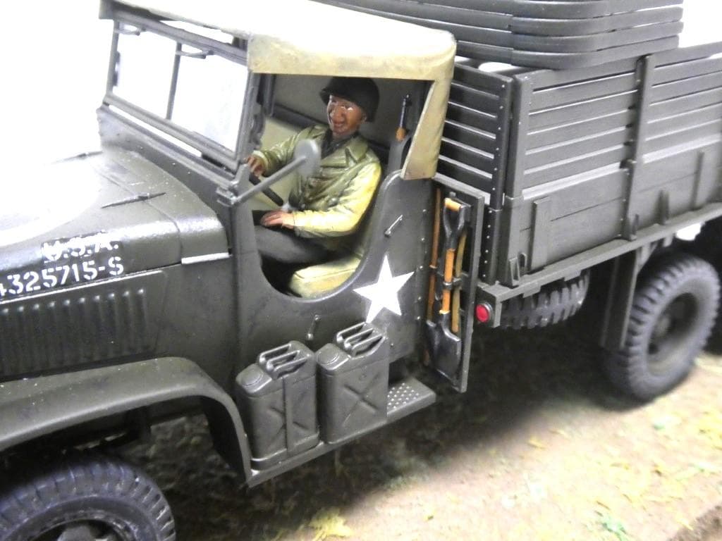 タミヤ 1/35 アメリカ 2 1/2トン 6×6 カーゴトラック 完成品