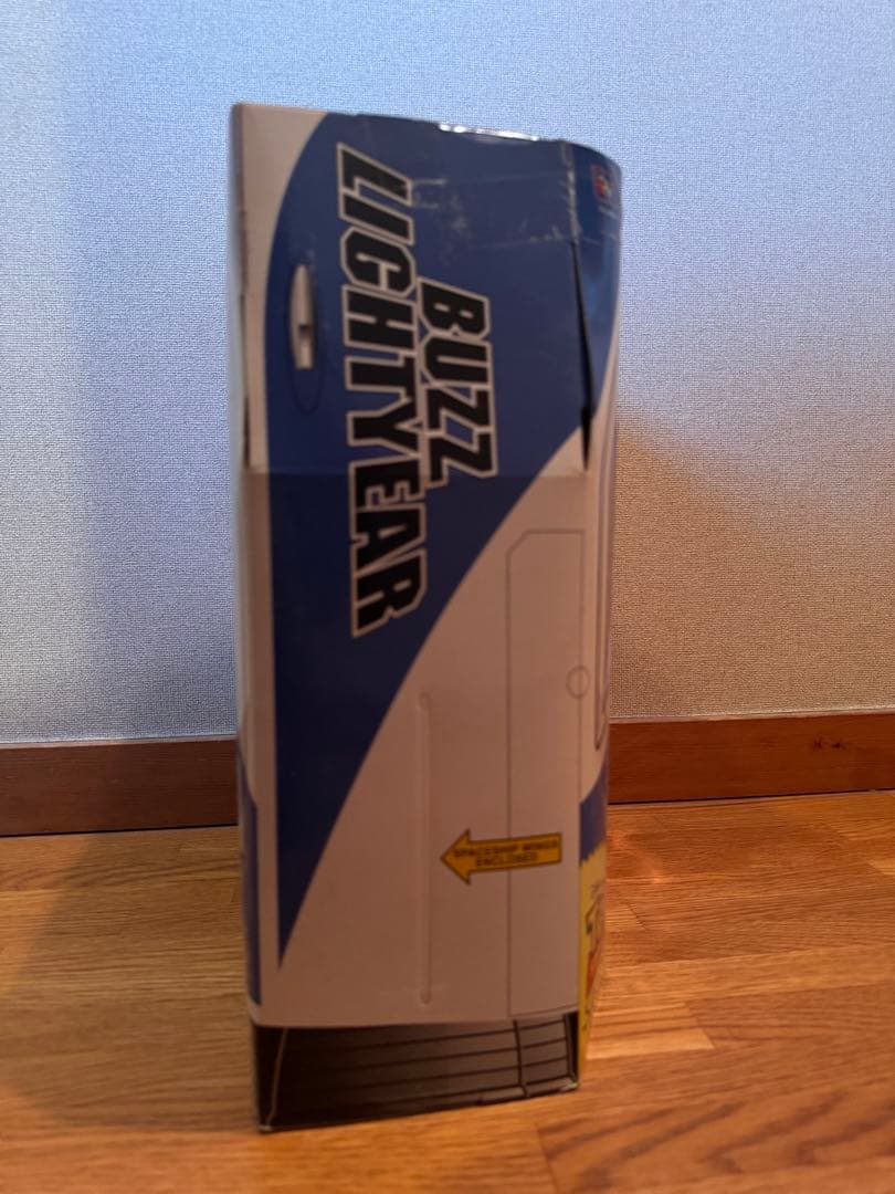 バズ・ライトイヤー 新品未開封シグネチャーモデル（ジョン・ラセターの証明書付き）