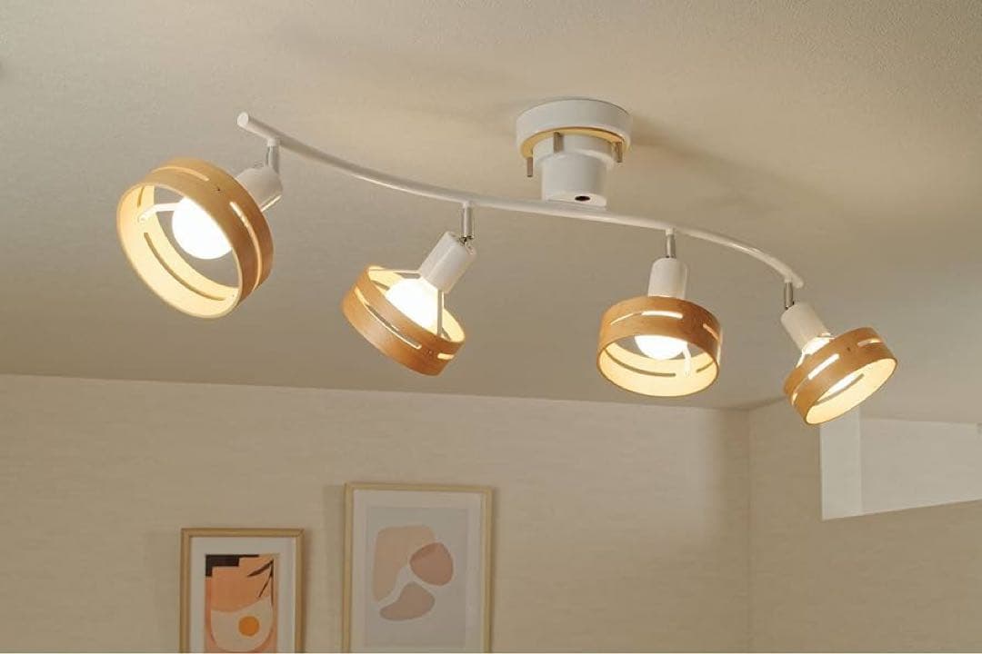 定価4万円インターフォルム シーリングライト アーチェ ホワイト