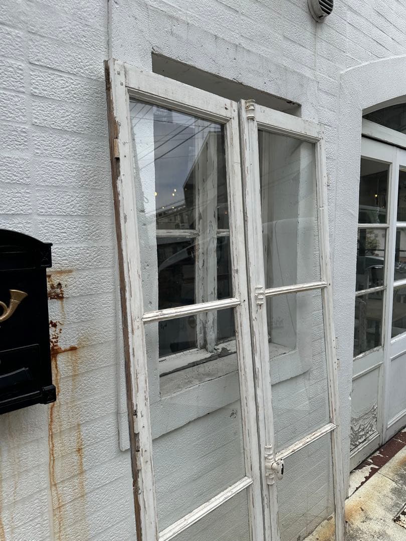 木製アンティーク窓 ガラス入り ホワイト