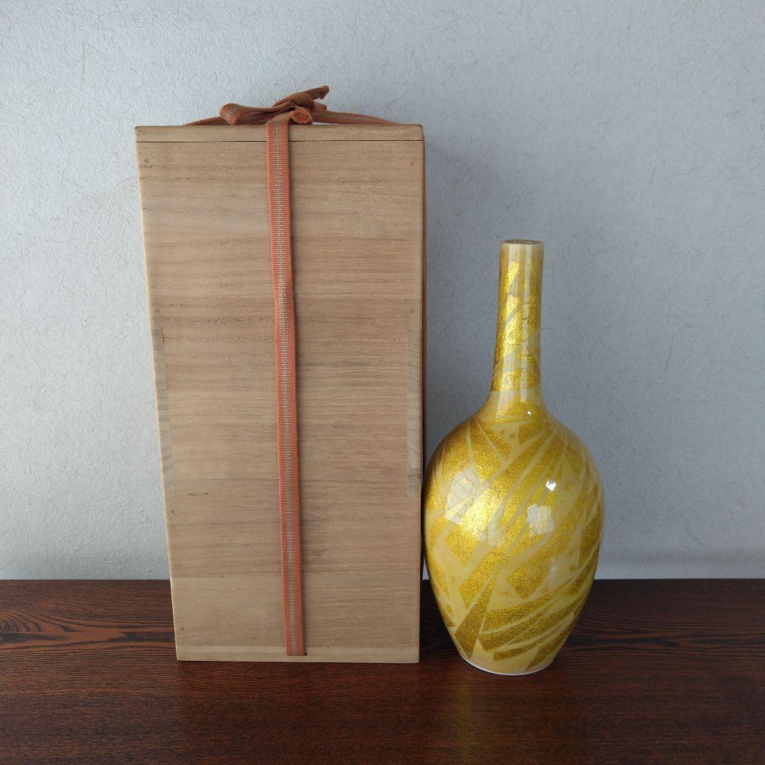 小野珀子　高さ約28.5cm　釉裏金彩花立　桐共箱