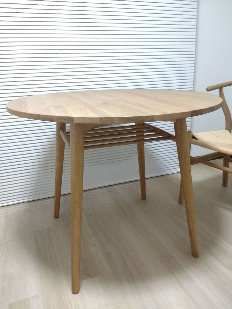 天然木オーク無垢材使用　ラウンドテーブル90cm