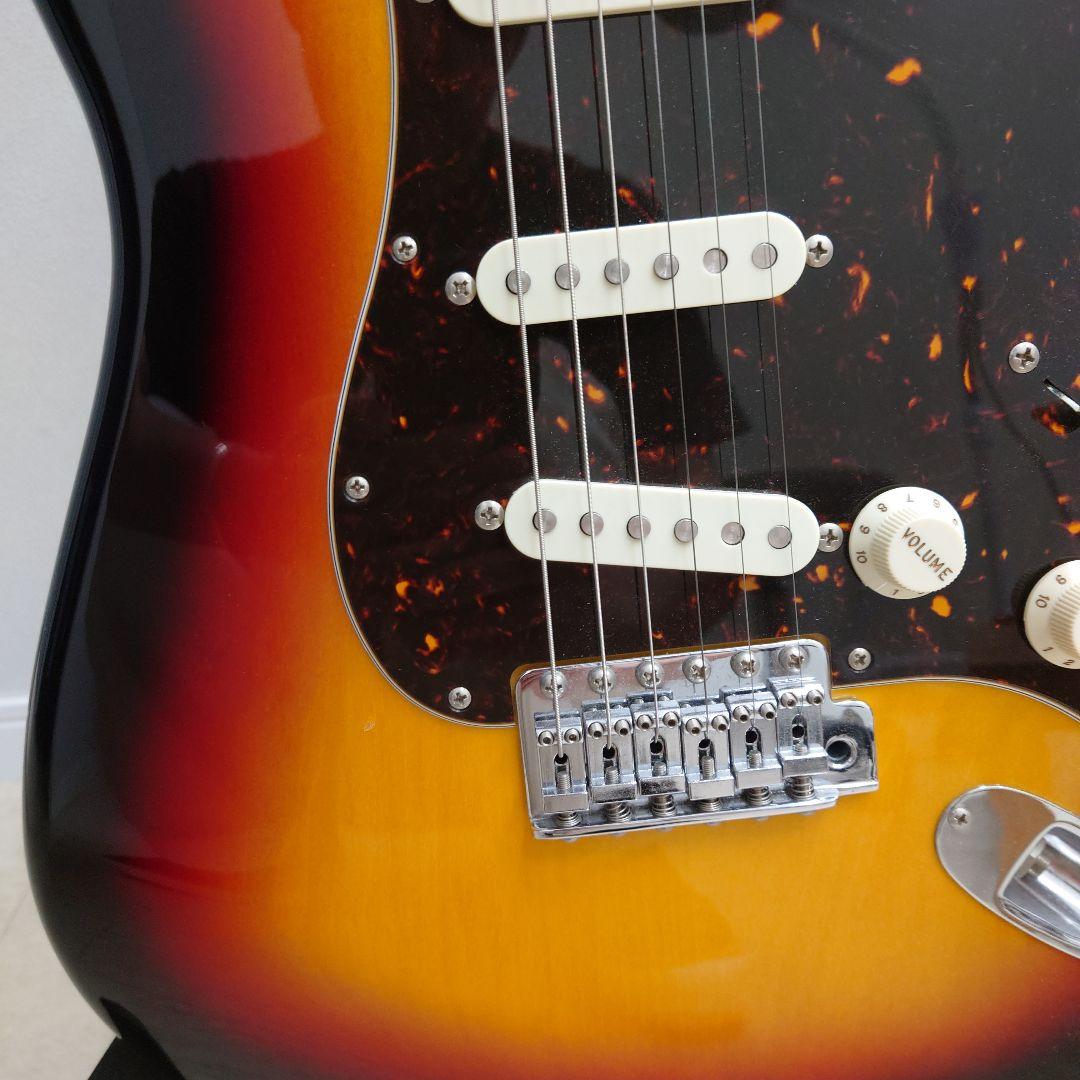 ギター Fender Japan Traditional 70 Stratocaster