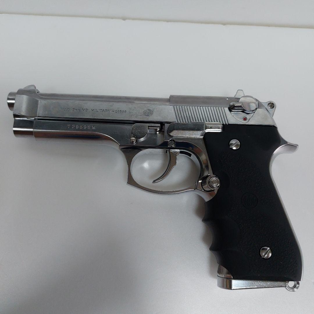 東京マルイ製 ベレッタ M92F ガスガン クローム ハンドガン