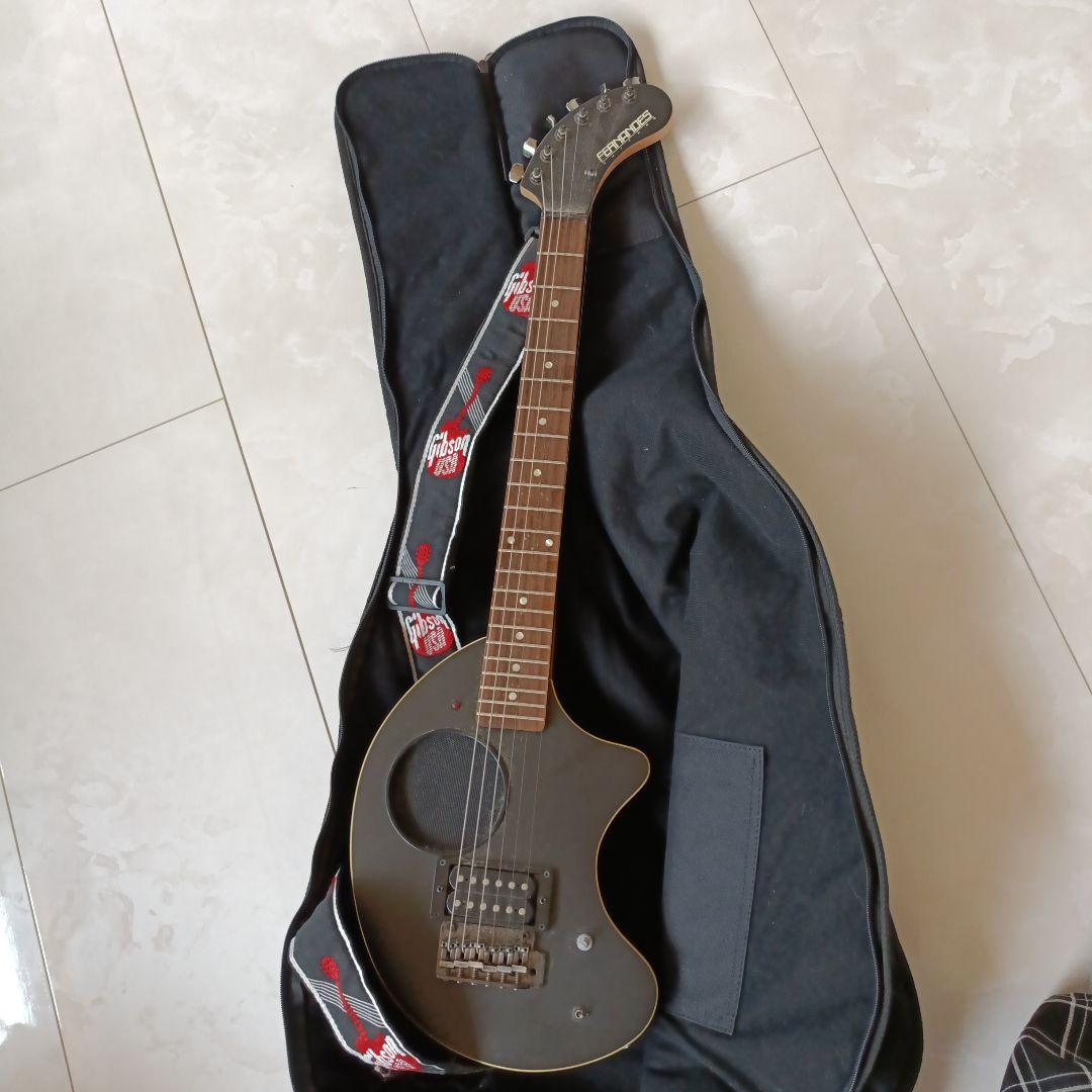 FERNANDES エレキギター ブラック ギグバッグ付き