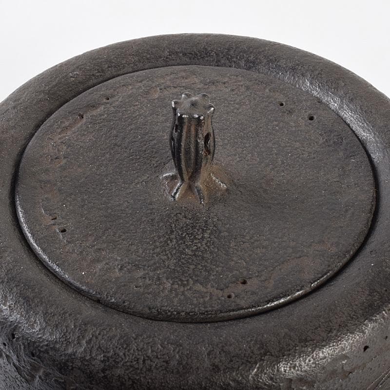 煎茶道具　南部鉄器　金澤雀州造　薄文　筒形　鉄瓶　鉄壷　D　R7746