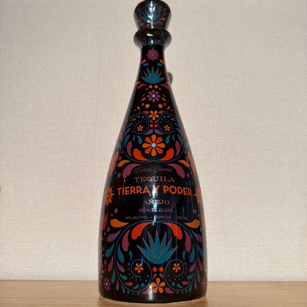 ティエラ　イ　ポデール　 アネホテキーラ