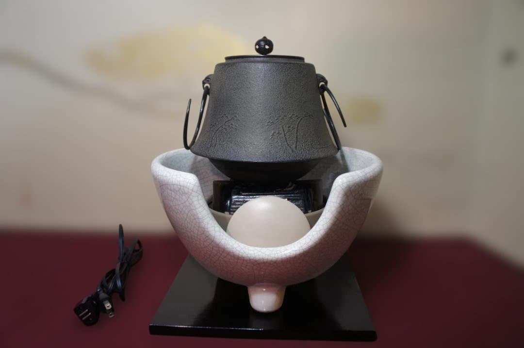 ☆ 野々田 しろ薩摩風炉(紅鉢型)電熱器 在銘富士釜 釜鐶他フルセット送料込み