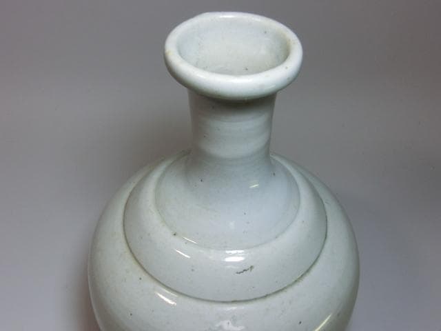 花瓶■古い白磁の壺 中国 徳利 花器 古玩 唐物 時代物 骨董品■