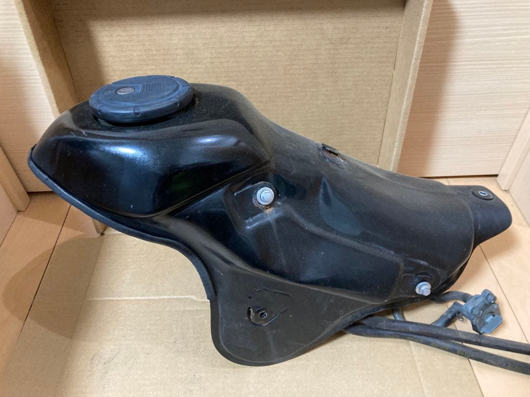 カワサキ　Dトラッカー250 タンク