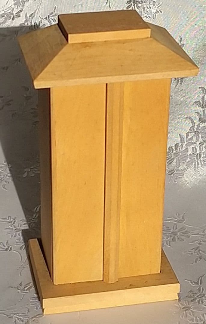 弘法大師坐像【極小】#396 厨子入り 空海 お大師さま 木彫 仏像