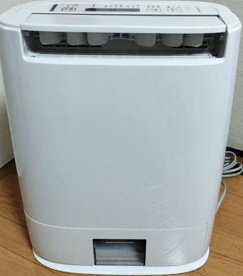 送料込み2020年製Panasonic衣類乾燥除湿機F-YZTX60美品ホワイト