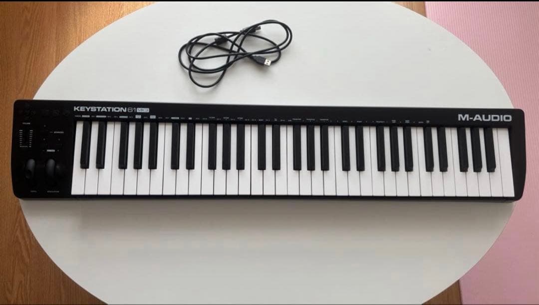 R*i様 M-AUDIO KEYSTATION 61MK3 本体