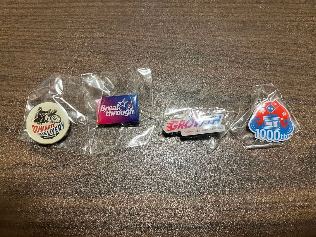 ドミノピザ dominospizza rarry 1000店舗記念　ピンバッジ