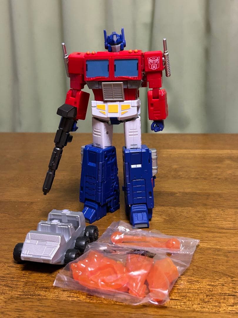 説明書あり　スタジオシリーズ　オプティマスプライム